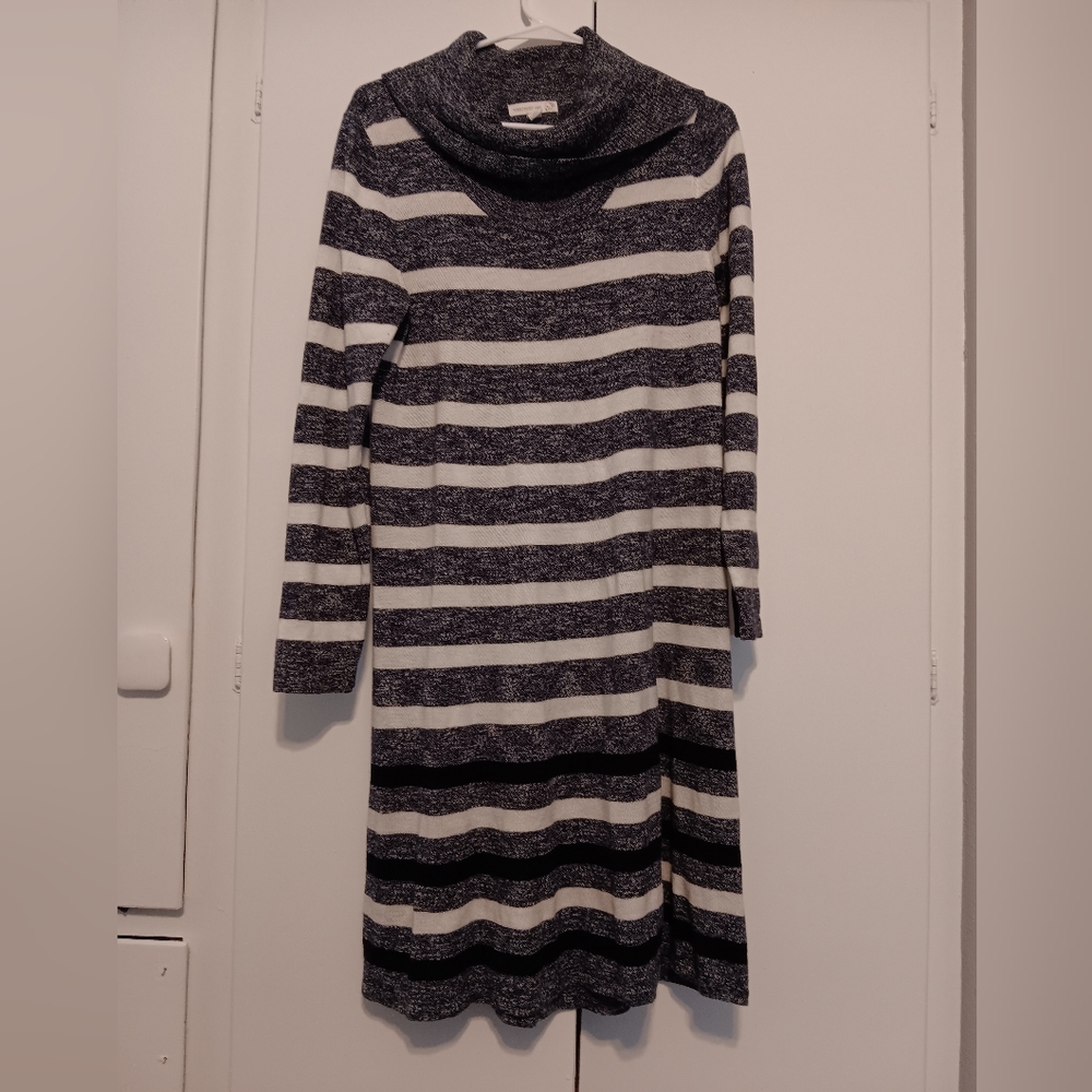 Sweater dress